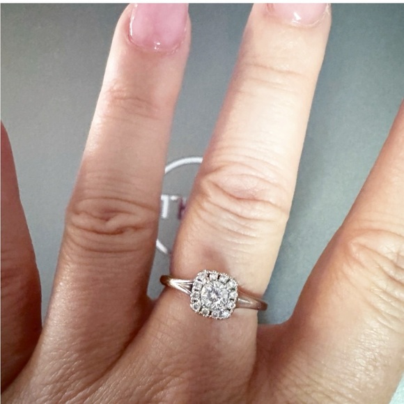 14KT White Gold Approx. 1CTW Natural Mined Diamond Cushion Halo Engagement Ring - Picture 3 of 12